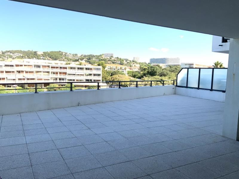 location-appartement-Marseille-13008-3